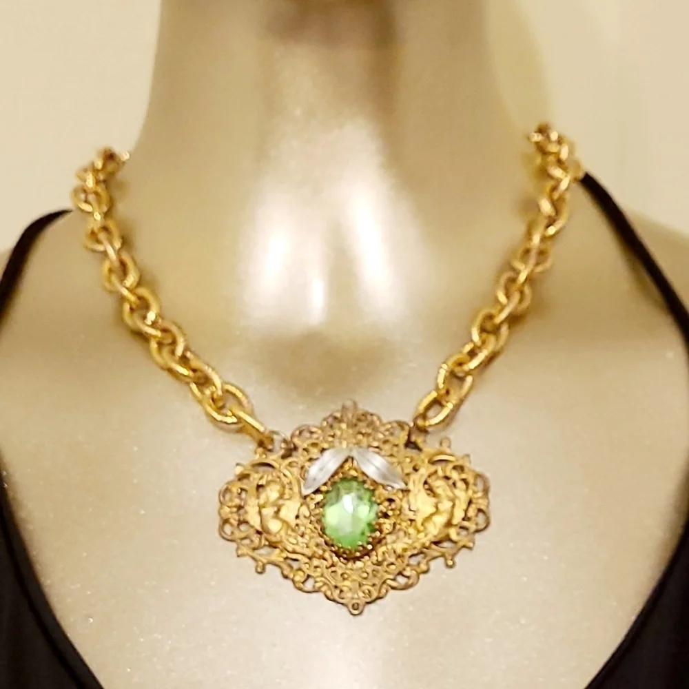 VINTAGE HANDMADE REPURPOSED ANGEL CRYSTAL PENDANT NECKLACE - Picture 12 of 15